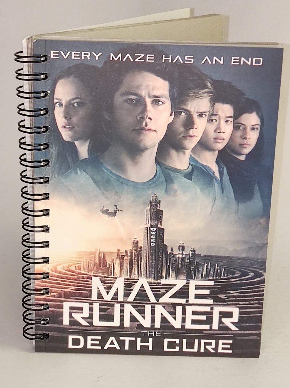 دفترچه یاداشت سینمایی 25فیلم برتر 100برگ مدل maze runner